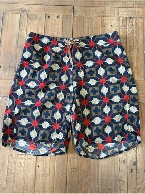 Patagonia Wavefarer Board Shorts Trunks Mens 32 Southwest Unlined Swim 9" ins